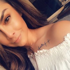 Meet your Posher, Becky